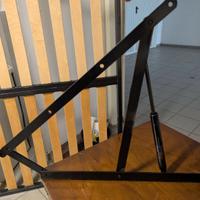 Rete a doghe e relativo sistema di sollevamento