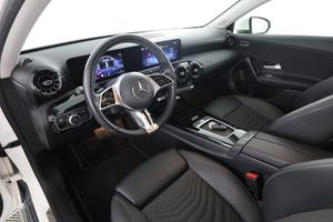 MERCEDES-BENZ A 180 A 180 d Automatic Advanced