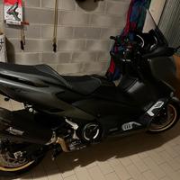 Yamaha T-Max 560 Tech Max