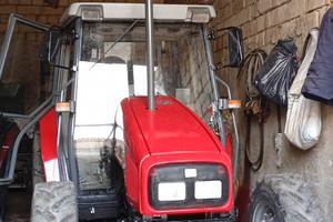 Massey Ferguson 4225