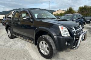 Isuzu D-Max 2.5 TD cat Crew Cab 4WD Pick-up LS EU4