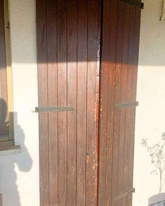 Balcone / scuro in legno