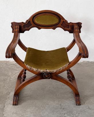 Poltroncina antica Savonarola in legno