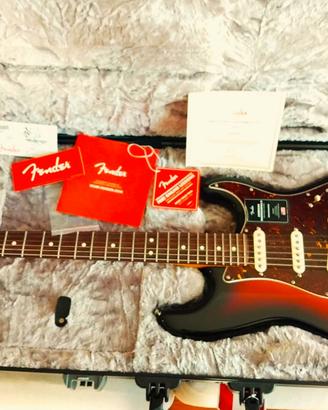 FENDER  STRATOCASTER  AMERICAN PROFESSIONAL II
