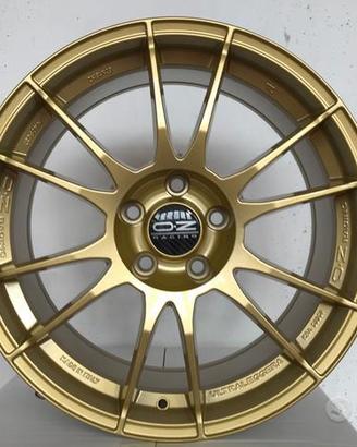 Cerchi in lega OZ Racing Ultraleggera 8x18 Subaru