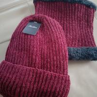 cappello e scaldacollo abbinati 