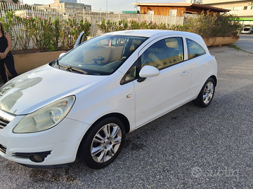 Opel corsa 1.3 cdti