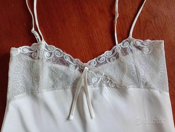 Babydoll   bianco con pizzo effetto seta
