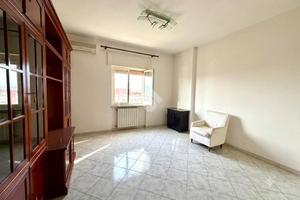 3 LOCALI A SCAFATI