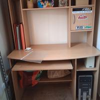 Scrivania Mobile porta PC + Sedia Girevole