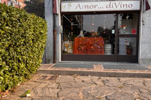 Attività vino sfuso e alimentari