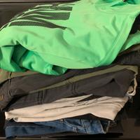 Abbigliamento ragazzo/a (totale 16 pezzi)