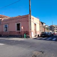 Casa indipendente, giardino e terrazzo