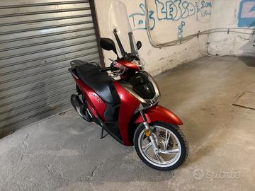 Honda SH 125 Sport