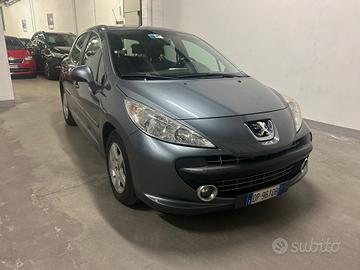 Peugeot 207 1.4 VTi 95CV 5p. XS Easy