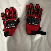 guanti moto rossi con protezioni