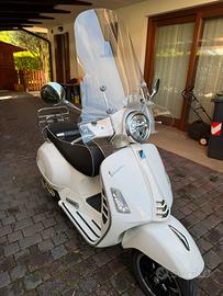 Vespa 300 gts supersport