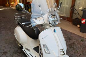 Vespa 300 gts supersport