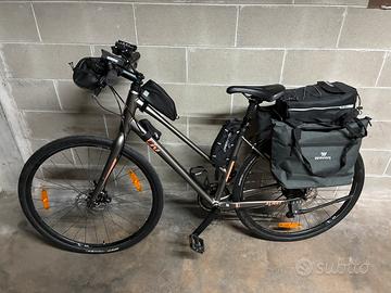 Gravel ammortizzata GIANT M + 600€ accessori