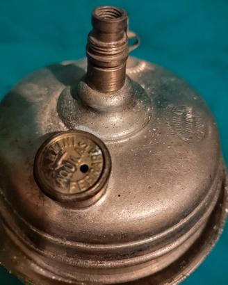 Lampada a carburo Aquila