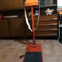 Vibromassaggiatore a colonna