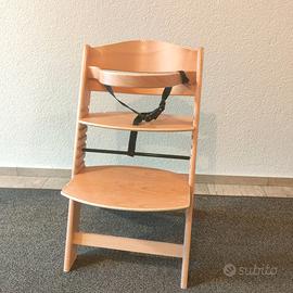 Seggiolone in legno naturale