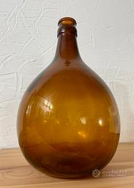 Damigiana in vetro color ambra