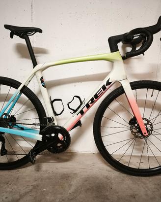 Trek Domane SL5 Gen4 (2025) – Taglia 58 – Pari al 