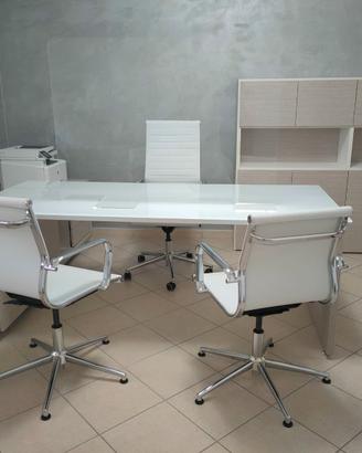 Arredamento da ufficio o studio medico