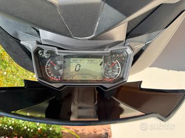 Scooter over brera 300