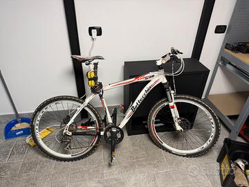 Bottecchia FX 530