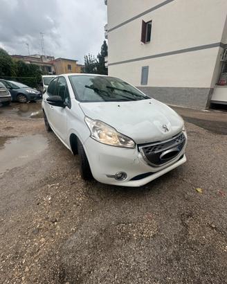 peugeout 208