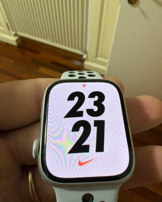 Apple Watch serie 7 45mm Nike GPS