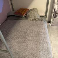 Letto francese una piazza e mezza a castello
