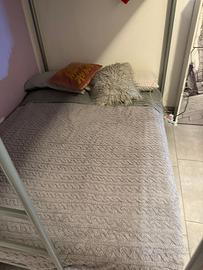 Letto francese una piazza e mezza a castello