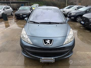 Peugeot 207 1.4 8V 75CV 5p. ONE Line