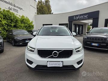 VOLVO XC40 D3 Business