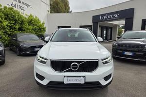 VOLVO XC40 D3 Business