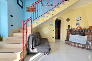 CASA INDIPENDENTE A ROCCABASCERANA