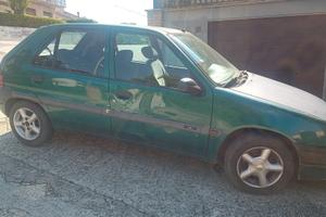 i Citroen saxo 