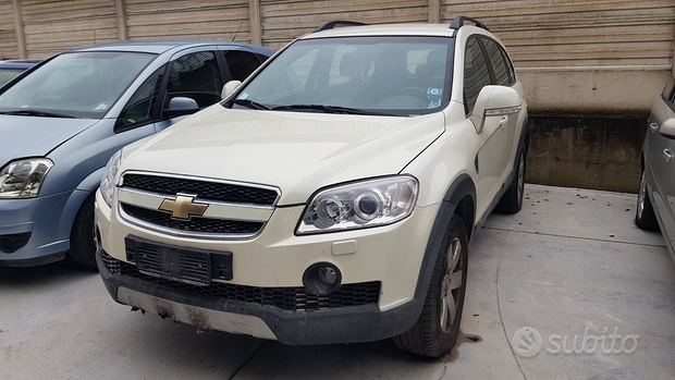 CHEVROLET CAPTIVA 2.4 benzina GPL del 2009 x ric