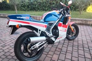 Honda VF 1000r