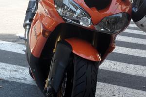 Kawasaki Ninja ZX10 - 2005