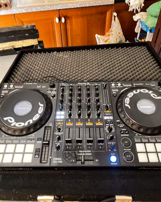 Pioneer DJ DDJ-1000