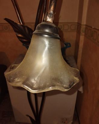 lampada in ferro