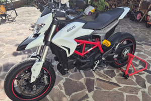 Ducati Hypermotard 939