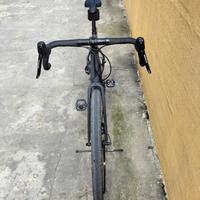 TRIBAN GRVL 520 SRAM APEX