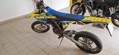 Suzuki Valenti Racing motard