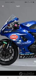 r7 yamaha sportbike