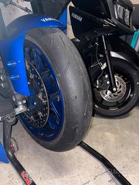 Pirelli diablo rosso 4 corsa